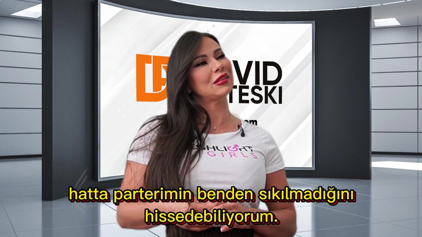 Esperanza Gomez "Et giren yere dert girmez..." | TR Altyazılı